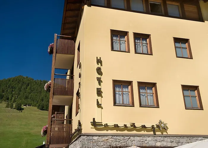 Hotel Touring